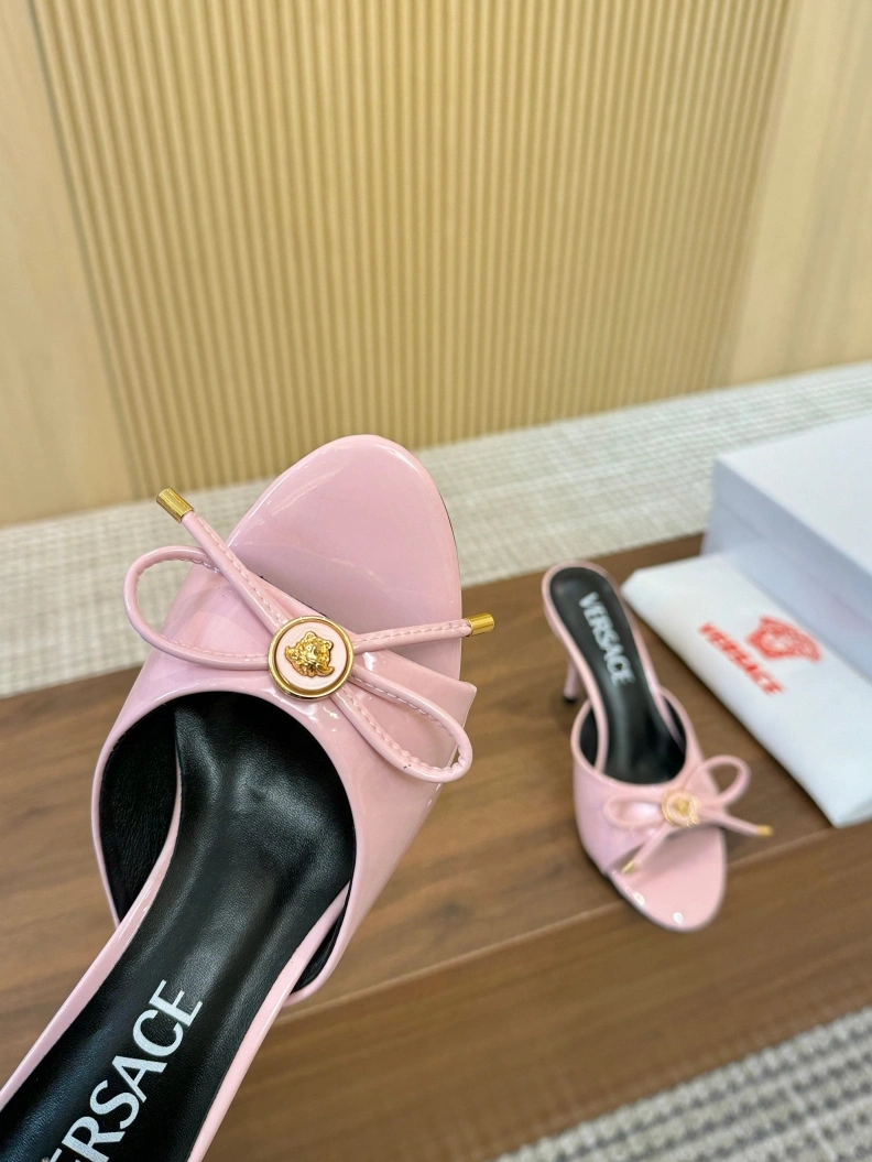 Gxvxnchy Sandals Vibrant 153054