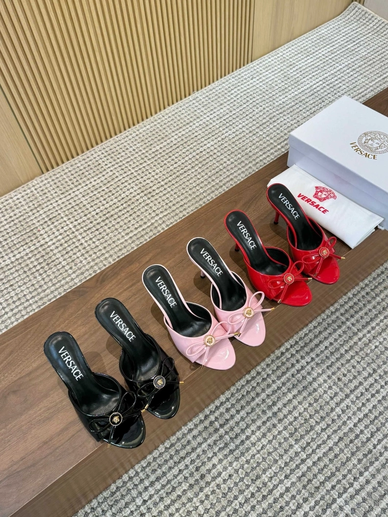 Gxvxnchy Sandals Vibrant 153054