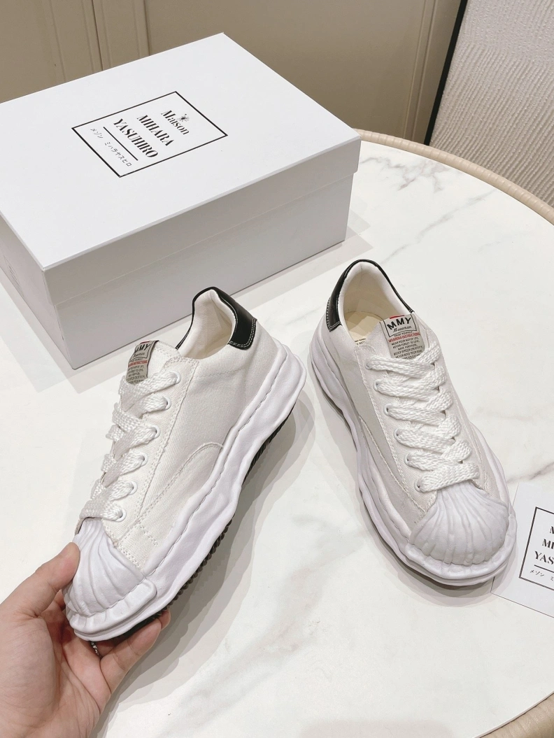 WellDesigned Othxr Sneakers 212585