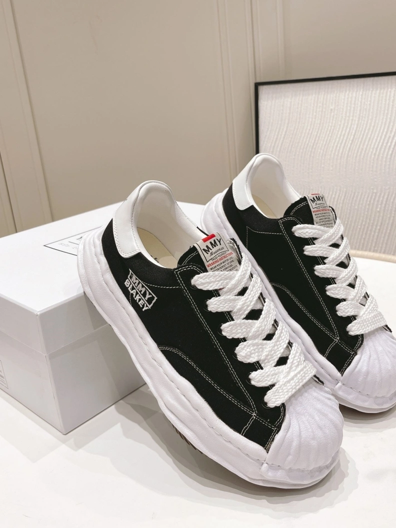Modern Othxr Sneakers 212584