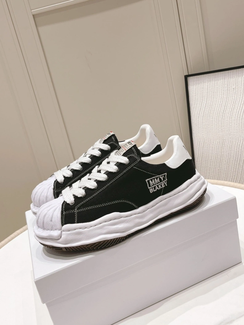 Modern Othxr Sneakers 212584