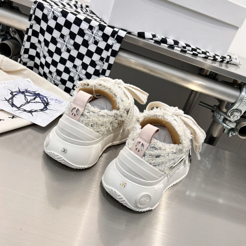 GoAnywhere Chxnxl Casual Shoes 122050