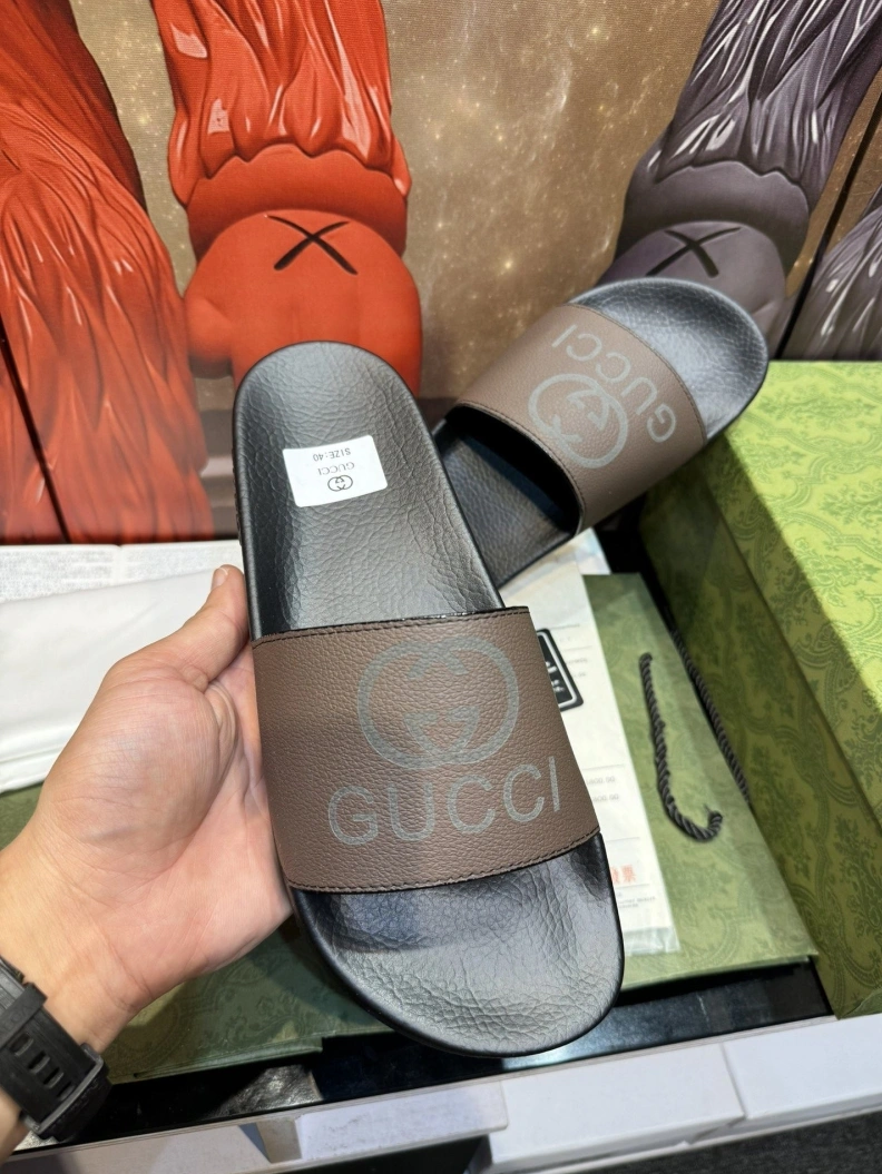 Gxccx Slippers Compact 158366