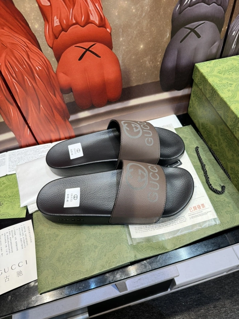 Gxccx Slippers Compact 158366