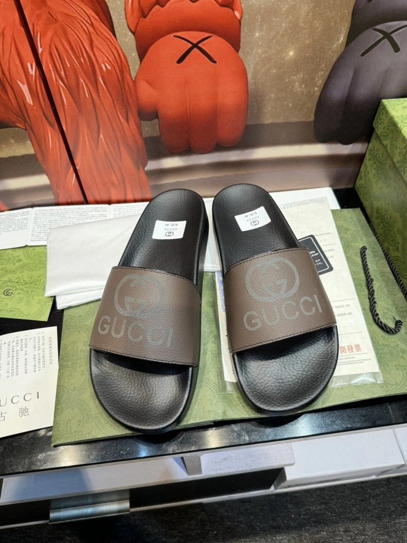 Gxccx Slippers Compact 158366