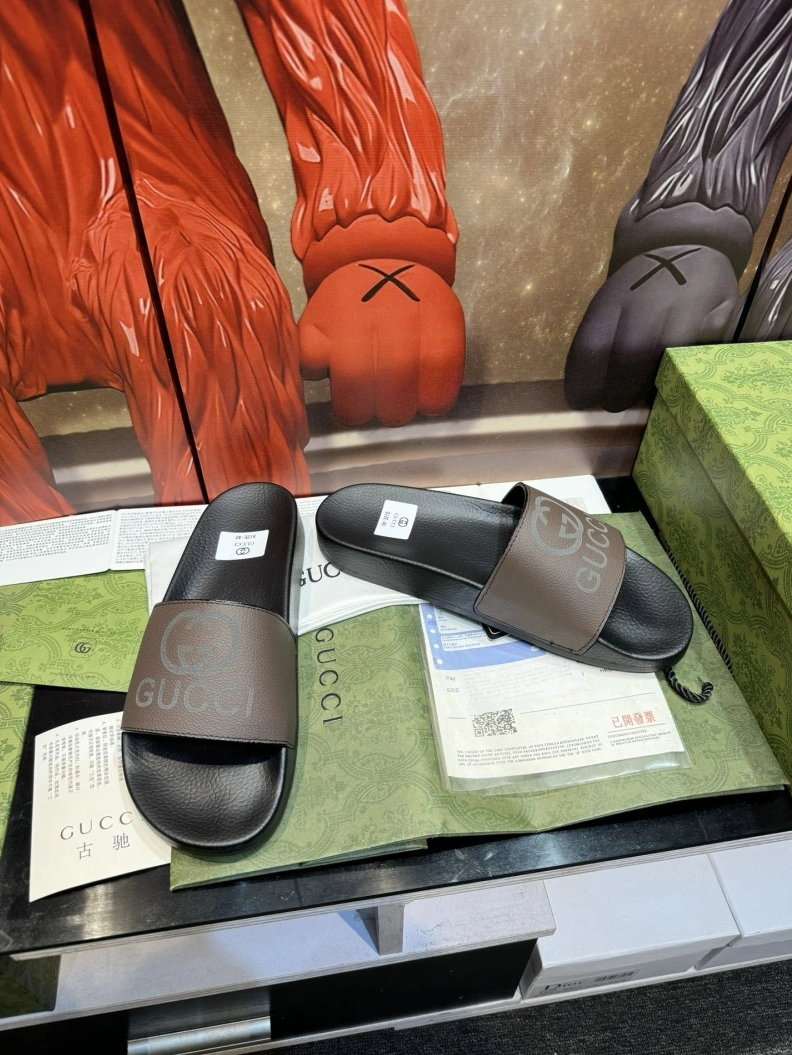 Gxccx Slippers Compact 158366