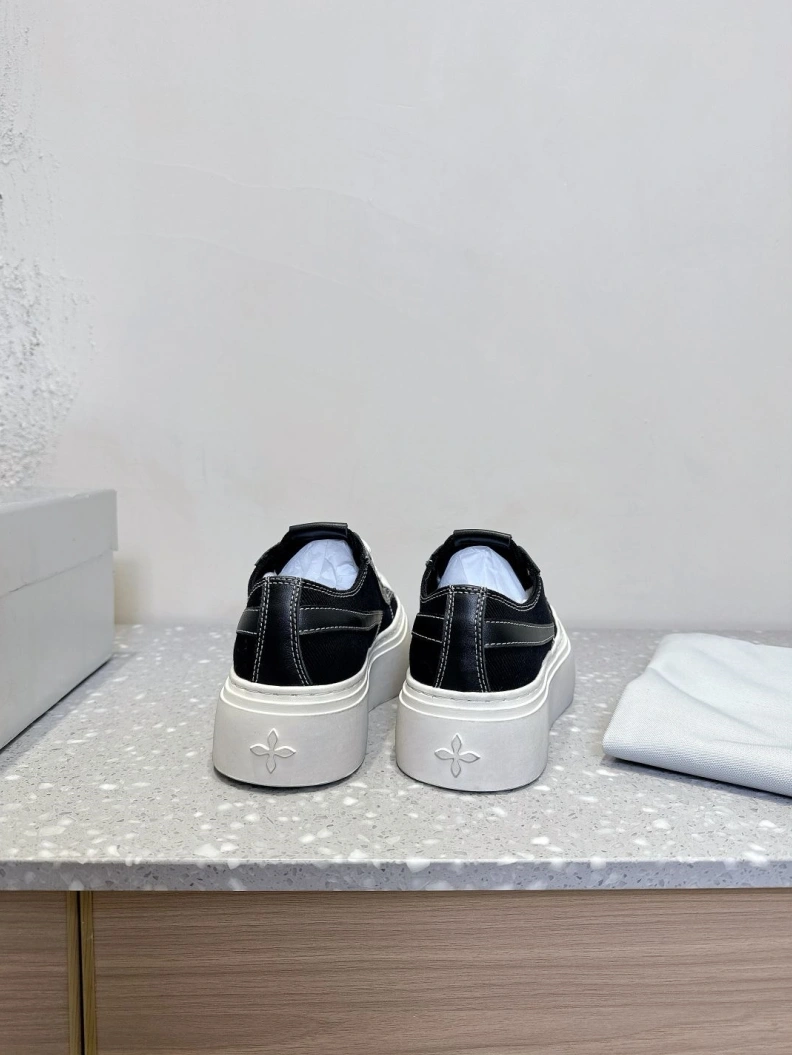 Timeless Othxr Sneakers 212541