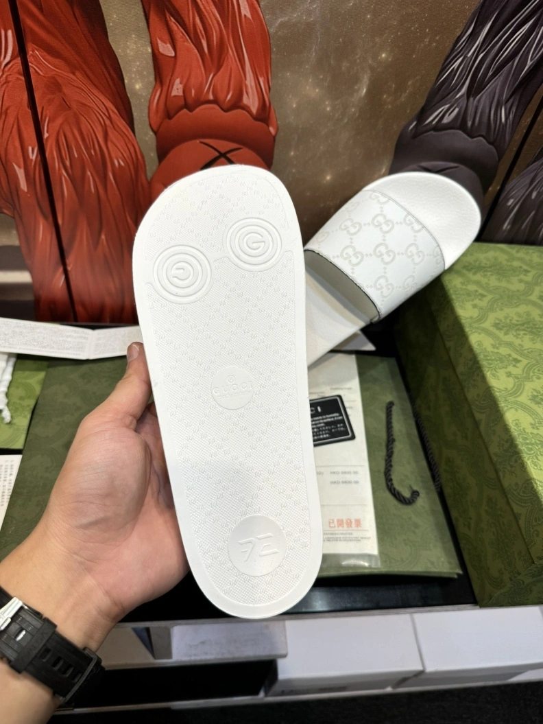 Modern Gxccx Slippers 158360