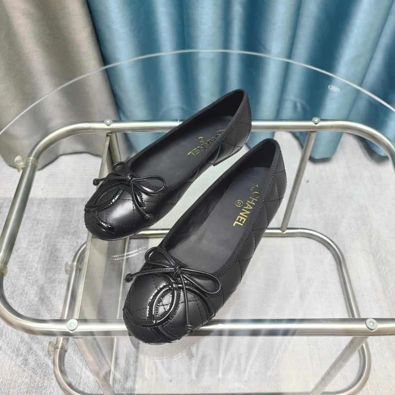 Trendsetting Chxnxl Flat Shoes 122036