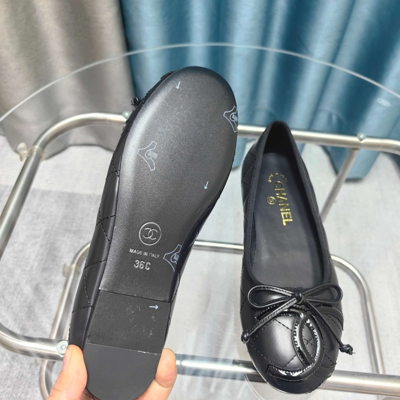 Trendsetting Chxnxl Flat Shoes 122036