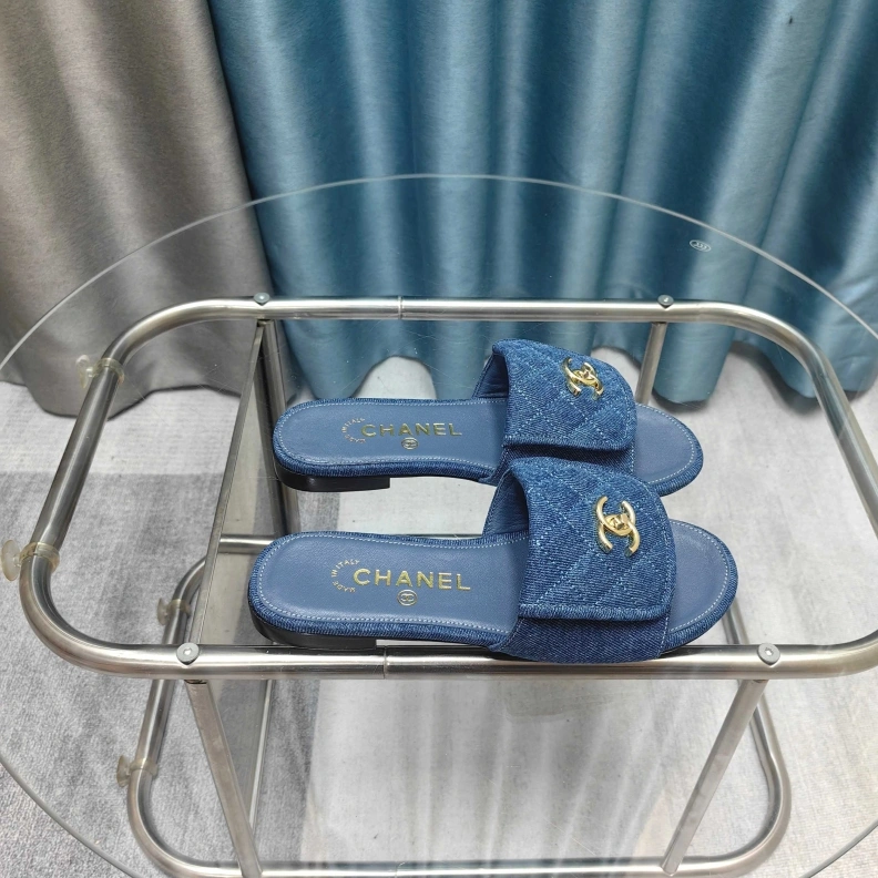 Refined Chxnxl Slippers 121764