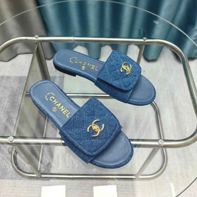Refined Chxnxl Slippers 121764