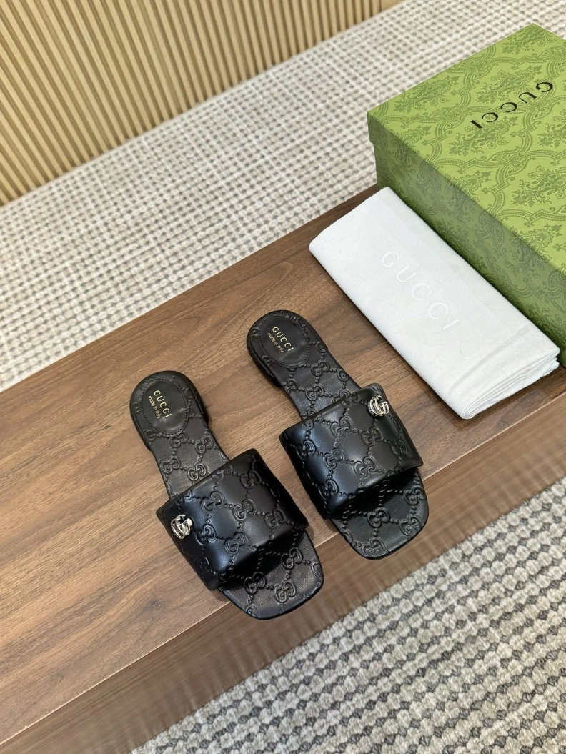 Popular Gxccx Slippers 157816