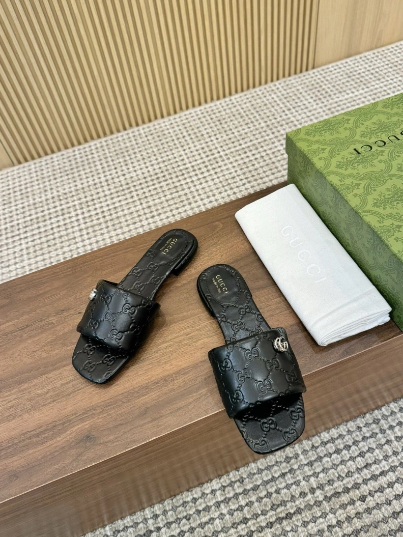 Popular Gxccx Slippers 157816