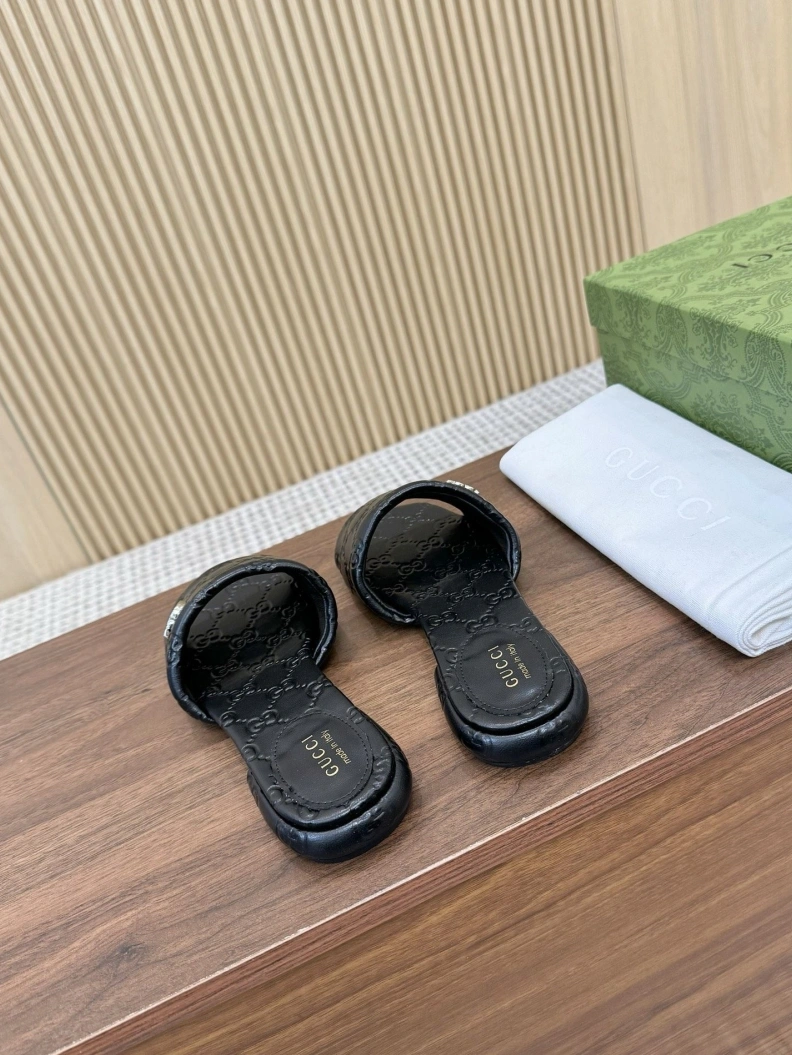 Popular Gxccx Slippers 157816
