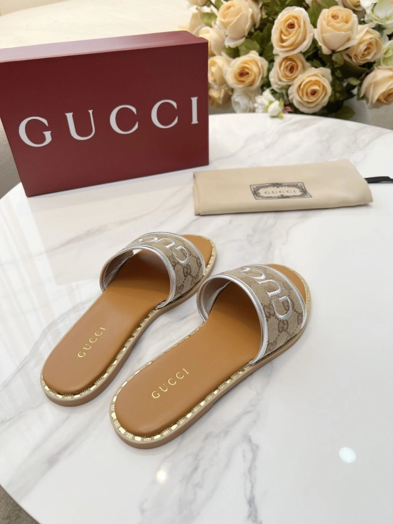 Gxccx Slippers EyeCatching 157825