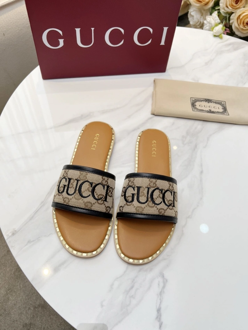 Gxccx Slippers Functional 157812