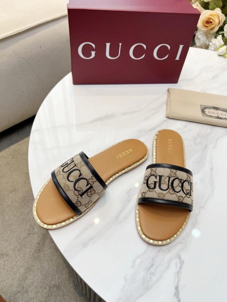 Gxccx Slippers Functional 157812