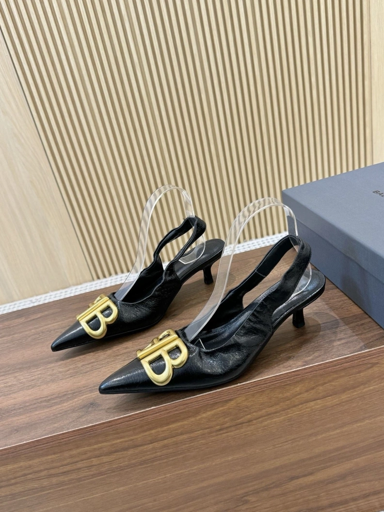 Bxlxnciaga Sandals Flexible 109435