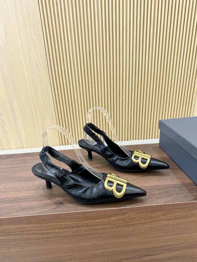 Bxlxnciaga Sandals Flexible 109435