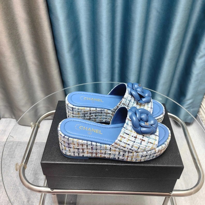Elegant Chxnxl Slippers 121766