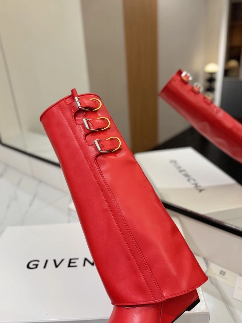 Gxvxnchy Boots Minimalist 153228