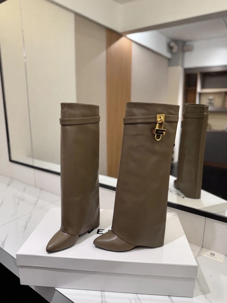 StreetReady Gxvxnchy Boots 153222