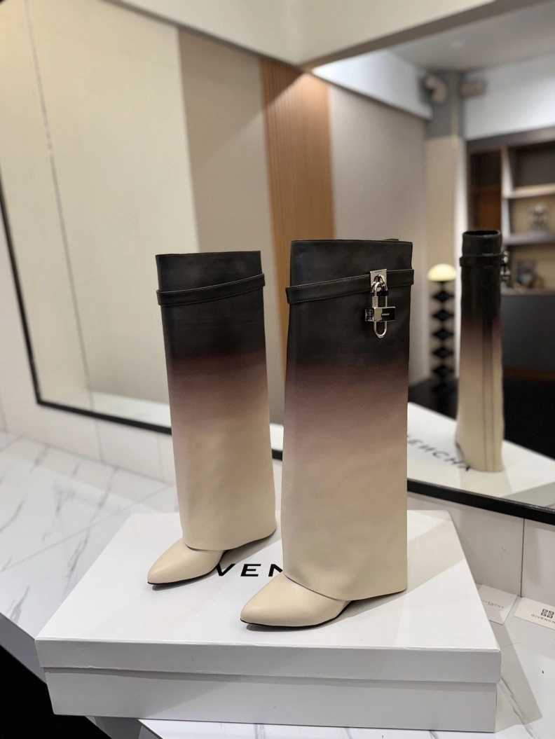 Efficient Gxvxnchy Boots 153221