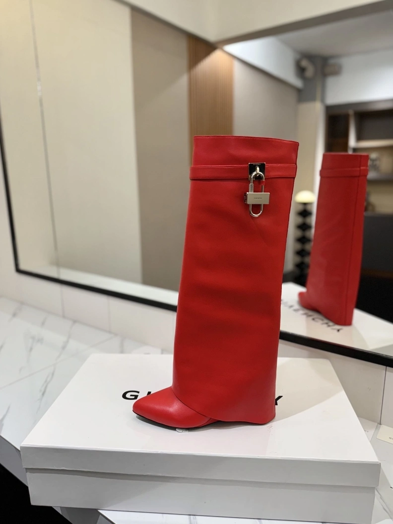 StreetReady Gxvxnchy Boots 153216