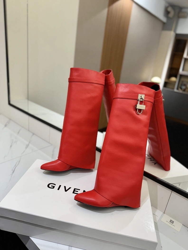 StreetReady Gxvxnchy Boots 153216