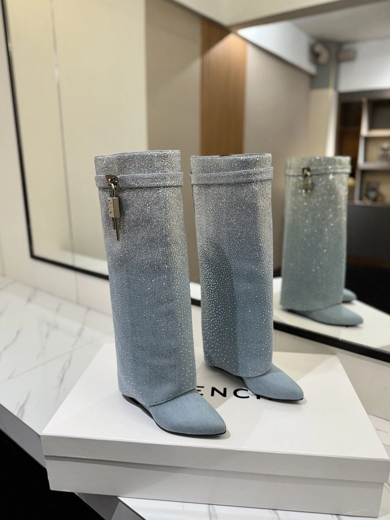 Bright Gxvxnchy Boots 153199