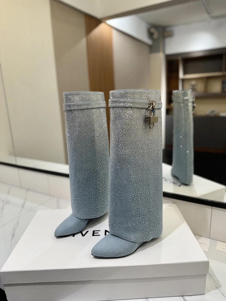Bright Gxvxnchy Boots 153199