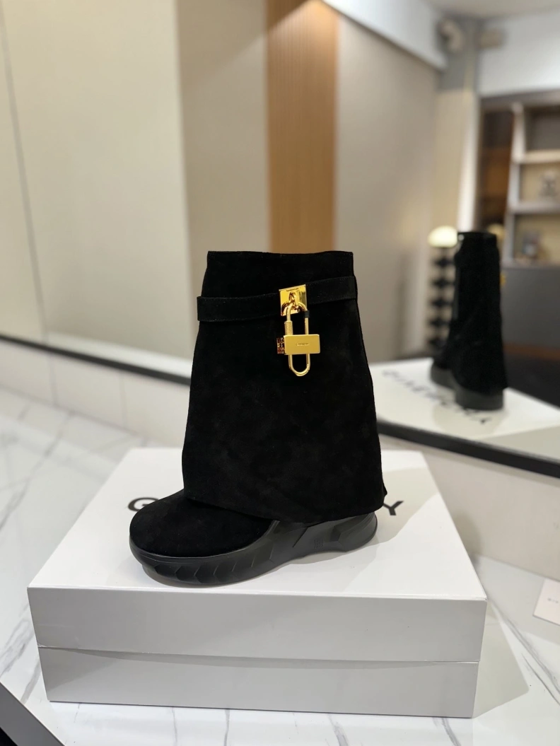 GoodFit Gxvxnchy Boots 153193