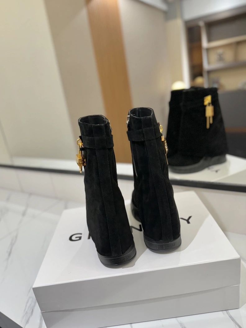 GoodFit Gxvxnchy Boots 153193