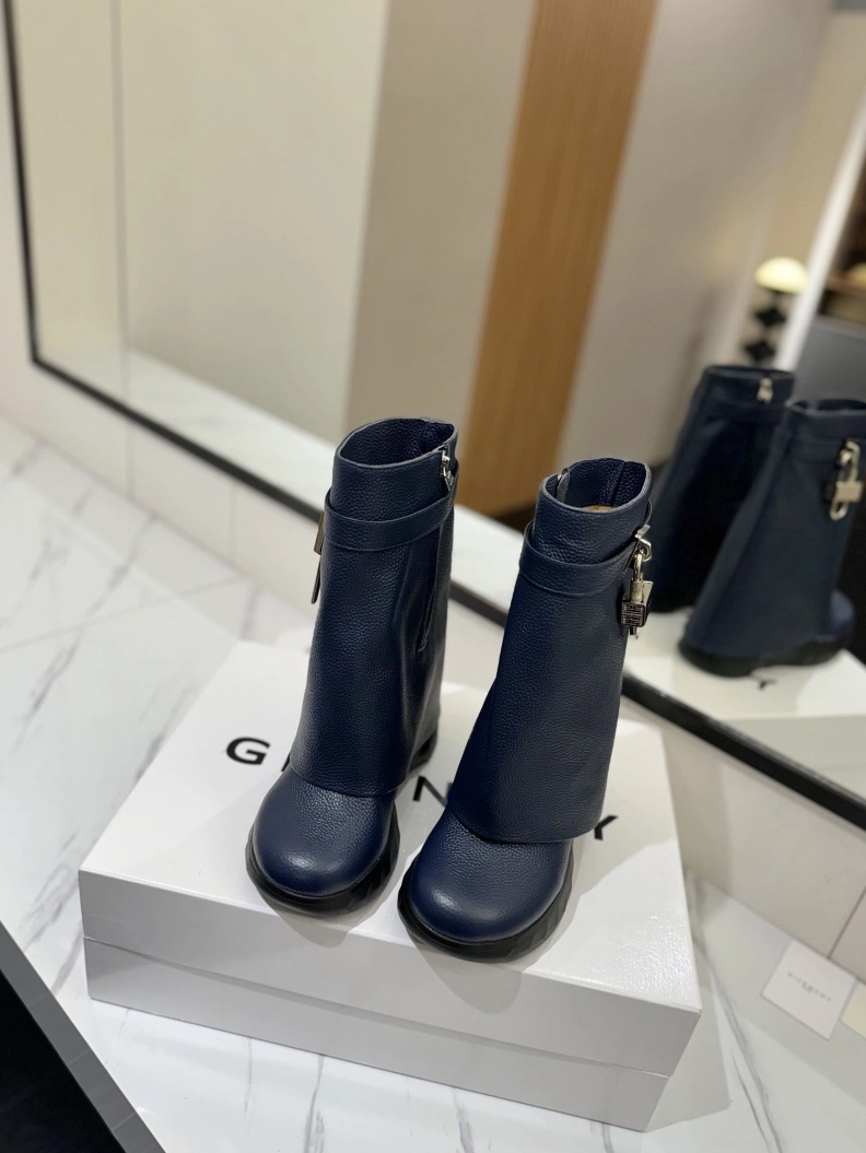 Durable Gxvxnchy Boots 153194