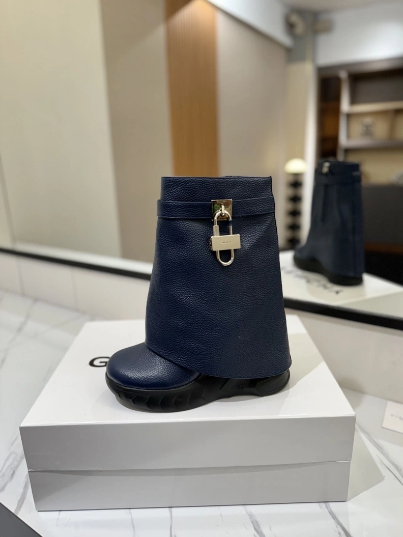 Durable Gxvxnchy Boots 153194