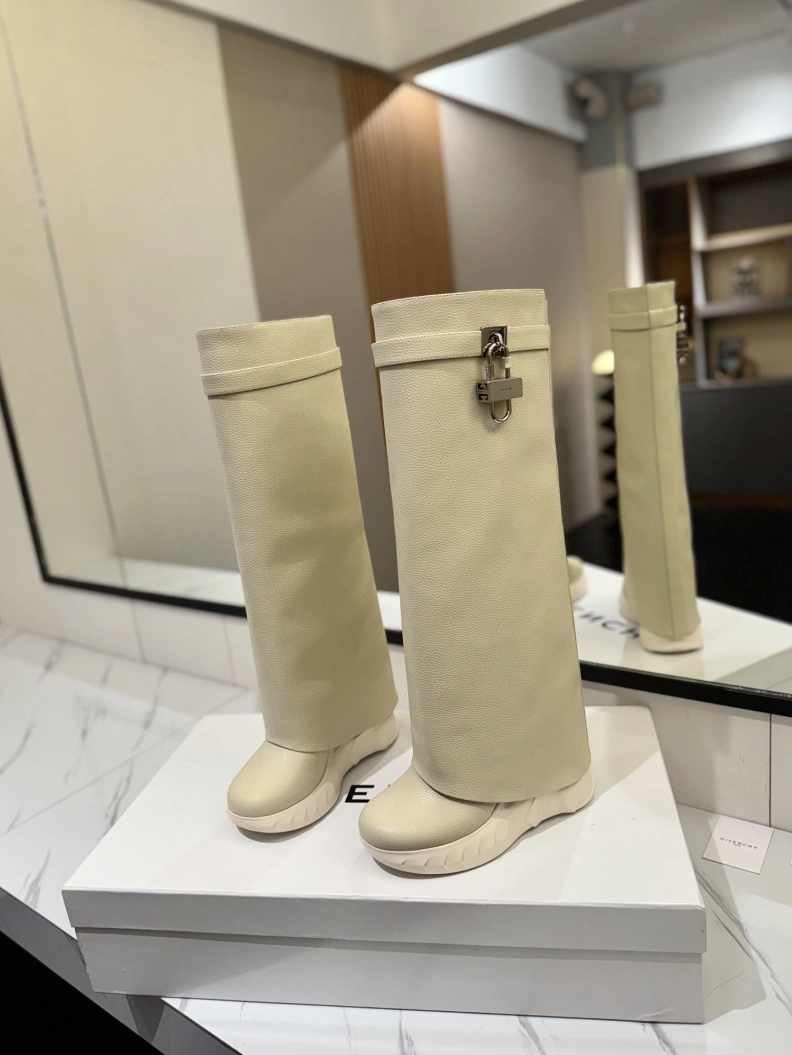 UrbanStyle Gxvxnchy Boots 153188
