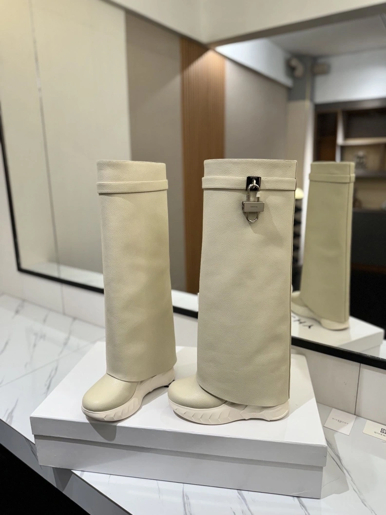 UrbanStyle Gxvxnchy Boots 153188