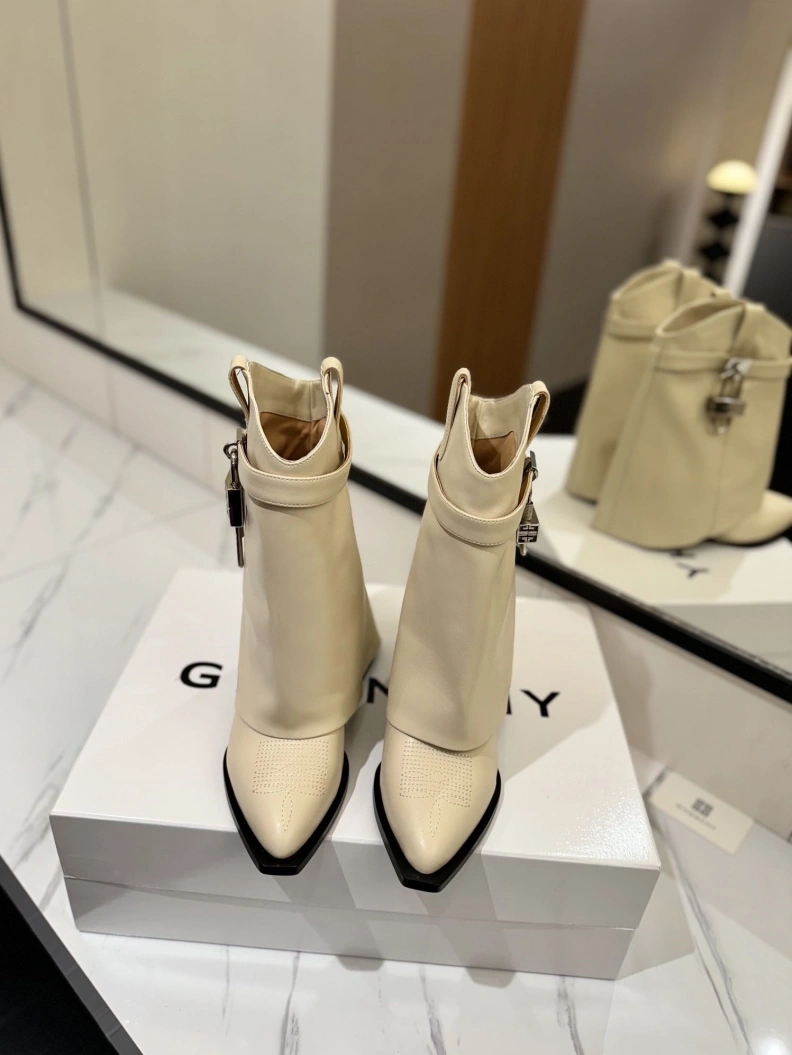 SmartChoice Gxvxnchy Boots 153184
