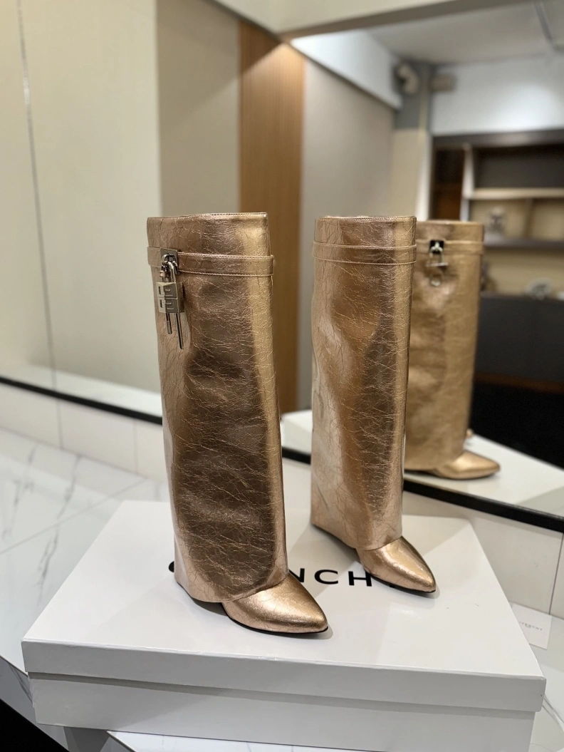 Fashionable Gxvxnchy Boots 153169