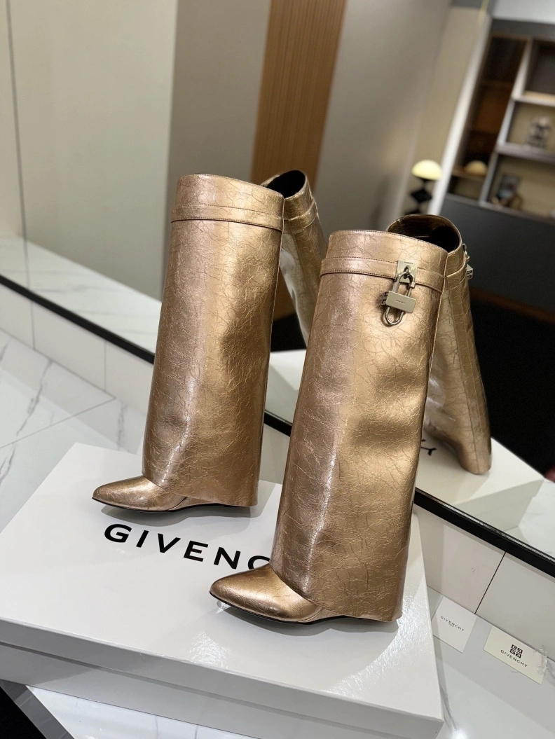 Fashionable Gxvxnchy Boots 153169