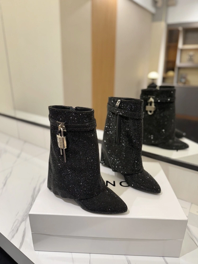Gxvxnchy Boots Fashionable 153165