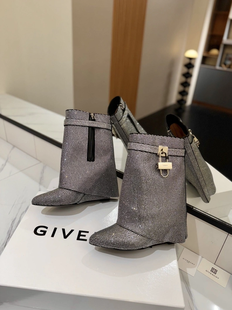 Gxvxnchy Boots Popular 153172