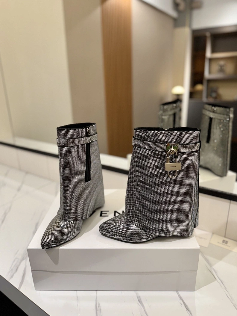Gxvxnchy Boots Popular 153172