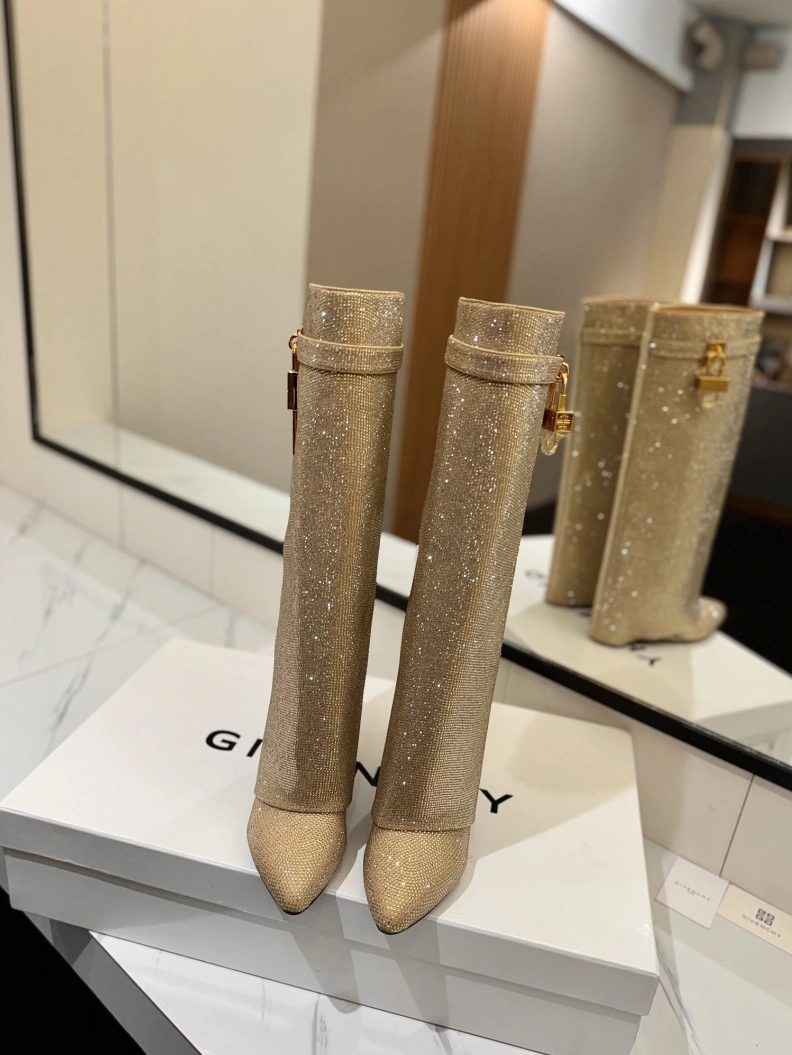 Gxvxnchy Boots Compact 153158