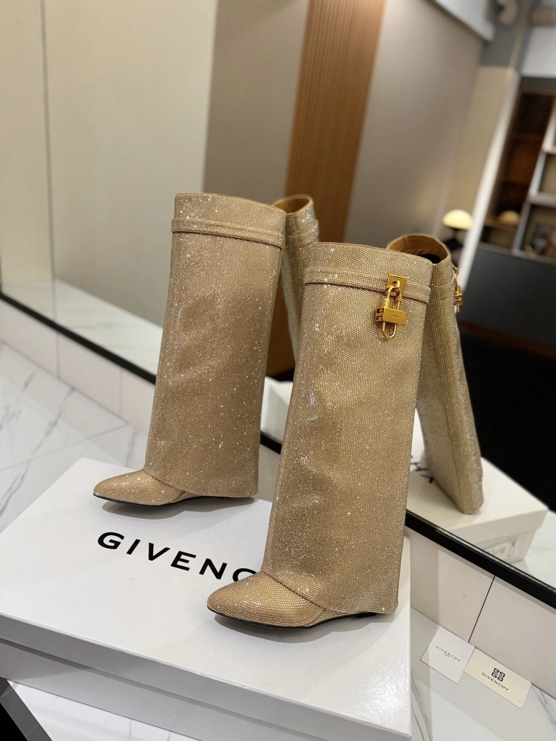 Gxvxnchy Boots Compact 153158