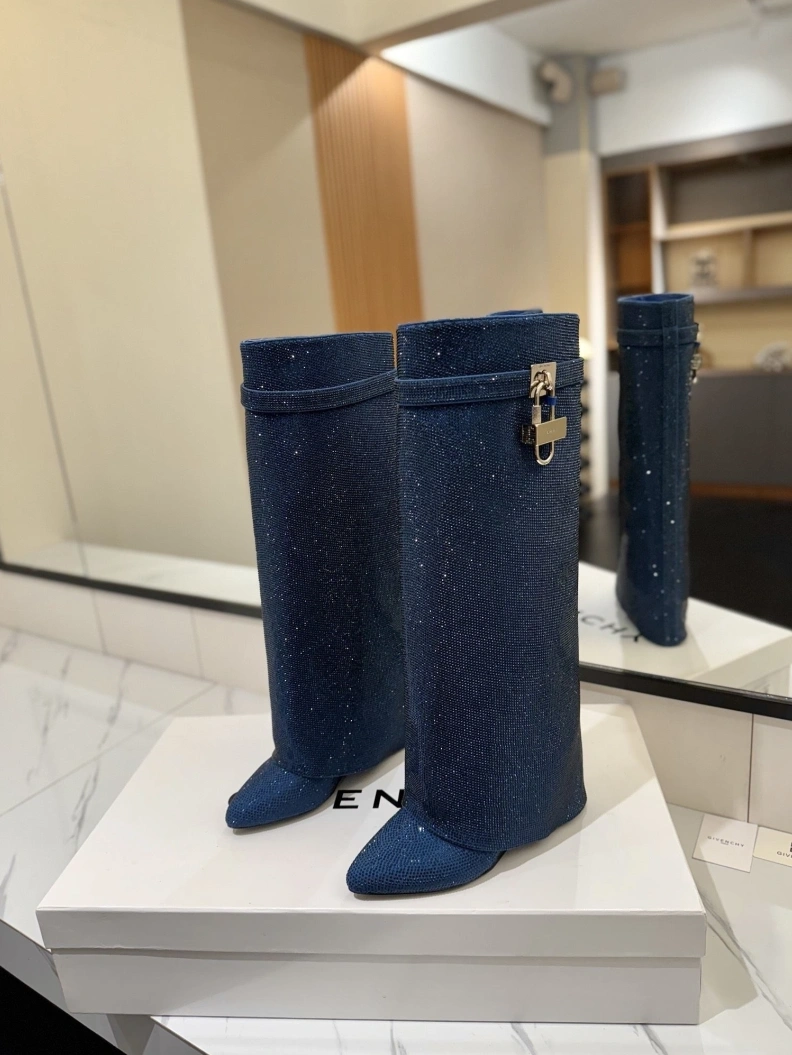 Gxvxnchy Boots Reliable 153159