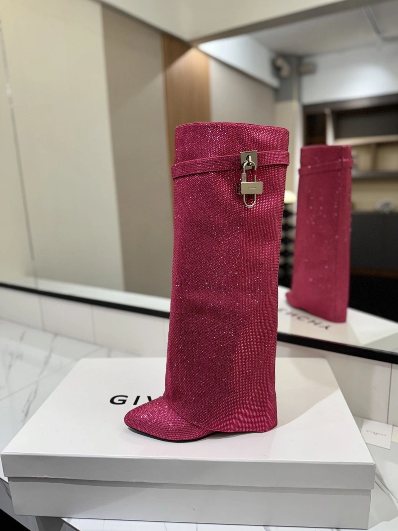 Gxvxnchy Boots Unique 153167