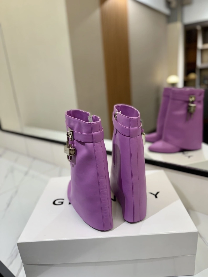 Gxvxnchy Boots Breathable 153171