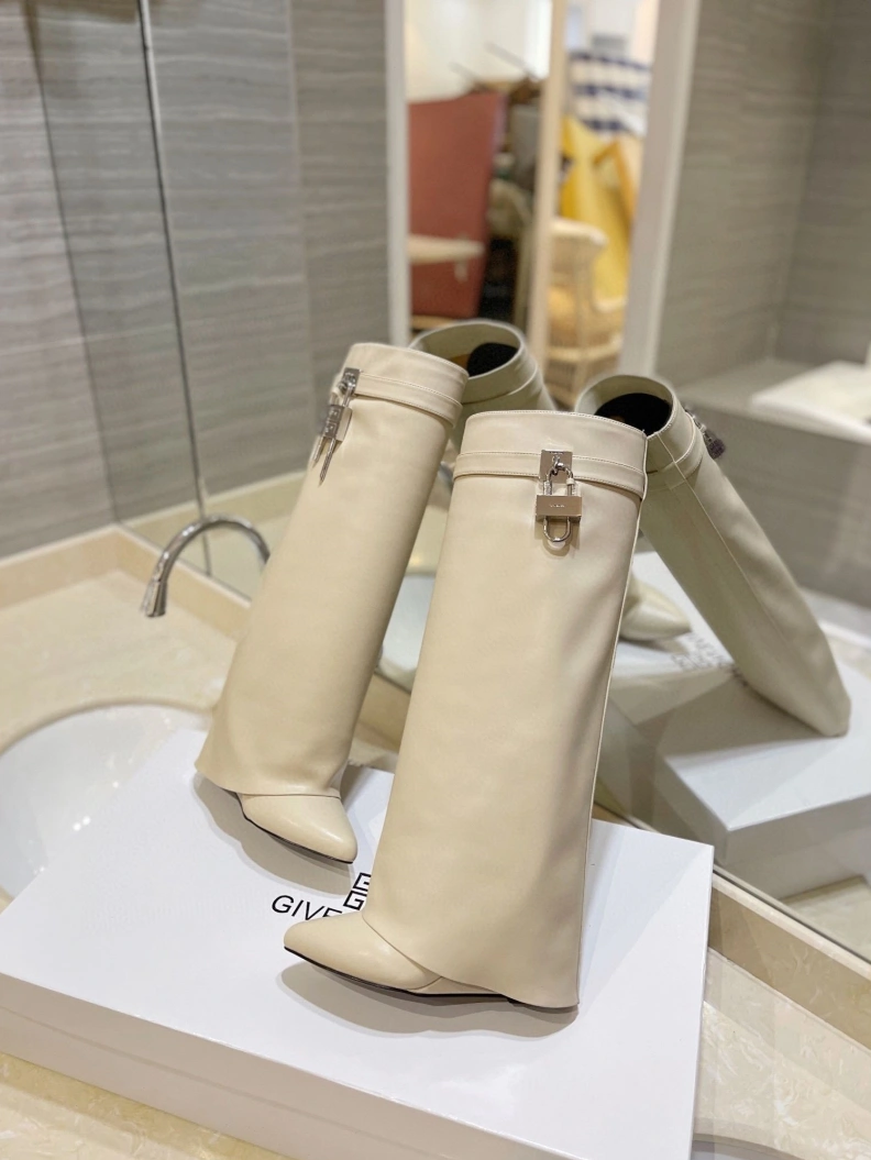 GoodFit Gxvxnchy Boots 153146